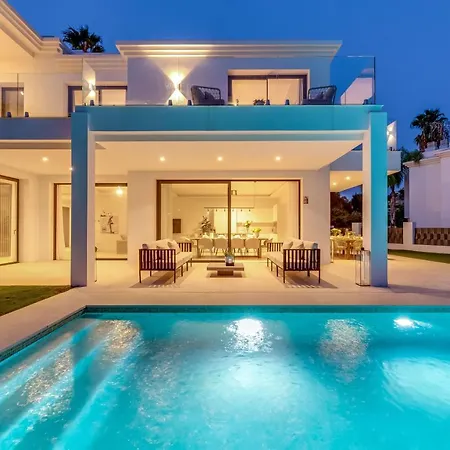Vacation Marbella I Monte Halcones, 6bdr, Private-pool, Brand-new, Incredible Views, Cine And Entertainment Room, Bbq, Close To Golf Valley فيلة