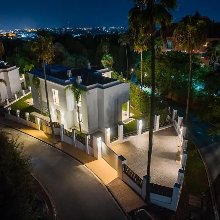 Vacation Marbella I Monte Halcones, 6bdr, Private-pool, Brand-new, Incredible Views, Cine And Entertainment Room, Bbq, Close To Golf Valley بينهافيس