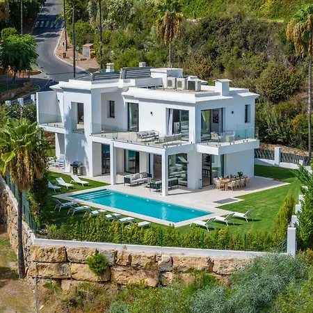 فيلة Vacation Marbella I Monte Halcones, 6bdr, Private-pool, Brand-new, Incredible Views, Cine And Entertainment Room, Bbq, Close To Golf Valley بينهافيس
